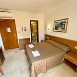 Principe Di Piemonte Hotel 3*