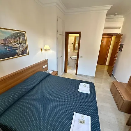 Principe Di Piemonte 3* Rome