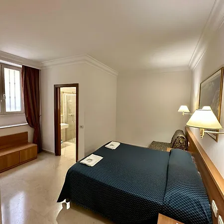Principe Di Piemonte Hotel Rome