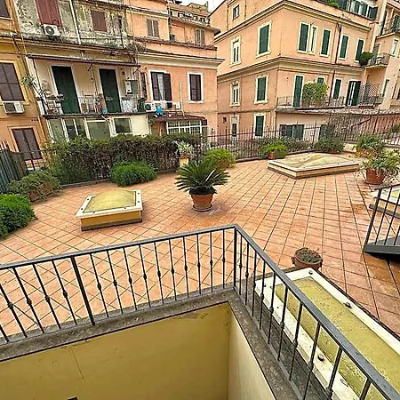 Отель Principe Di Piemonte Рим