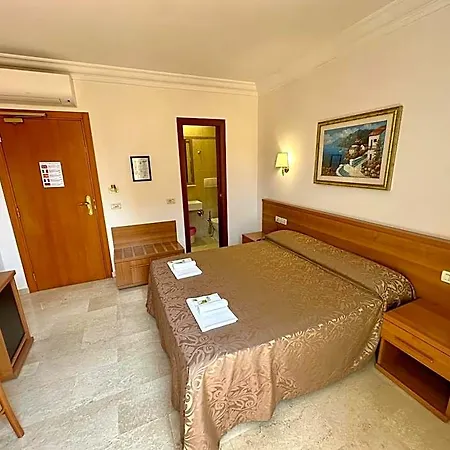 Principe Di Piemonte Отель 3*