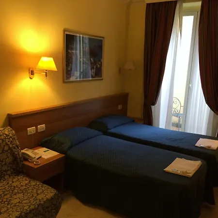 Principe Di Piemonte 3* Róma
