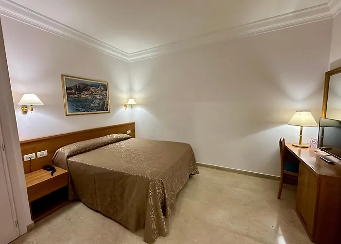 Principe Di Piemonte Hotel Roma